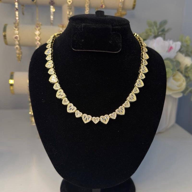 Sweetheart Baguette necklace