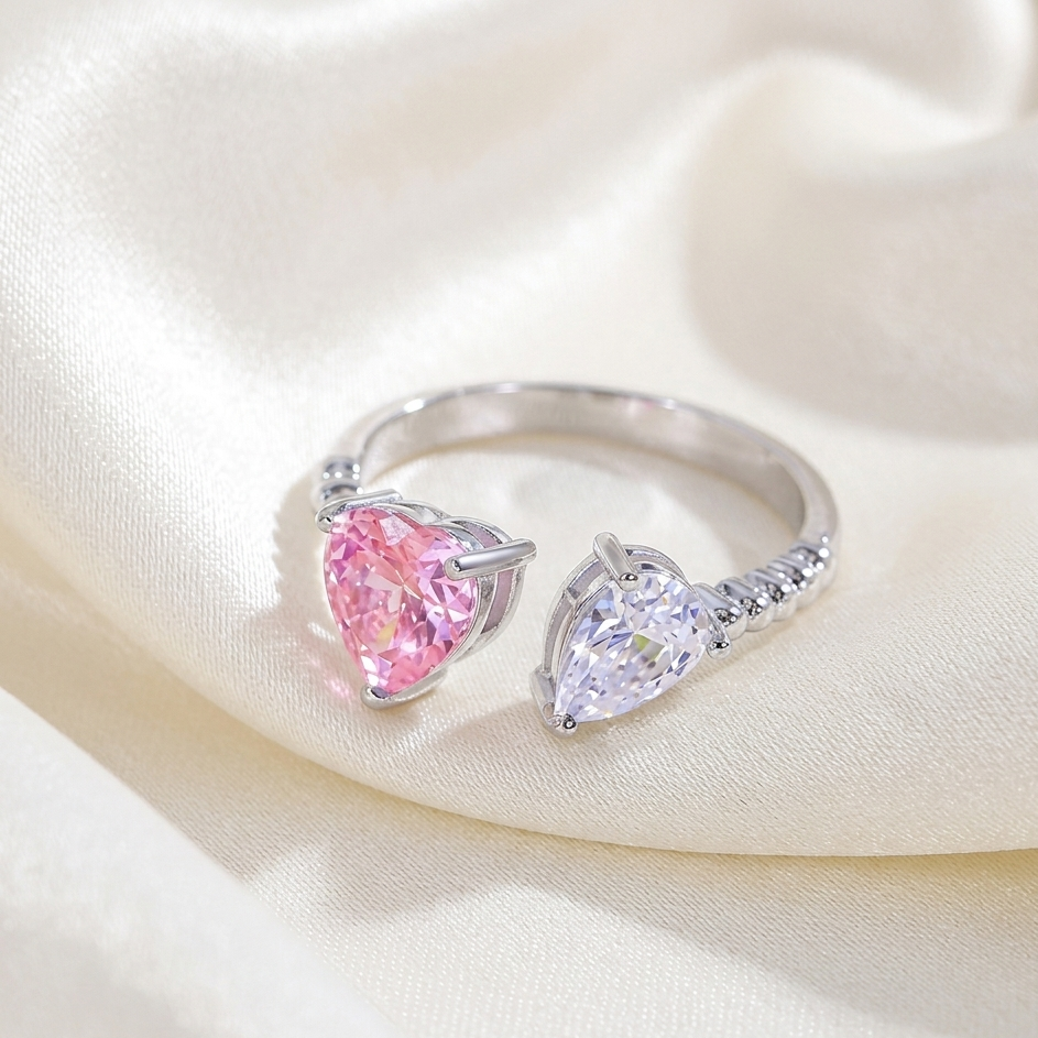 Ava Ring