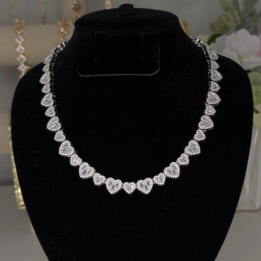 Sweetheart Baguette necklace